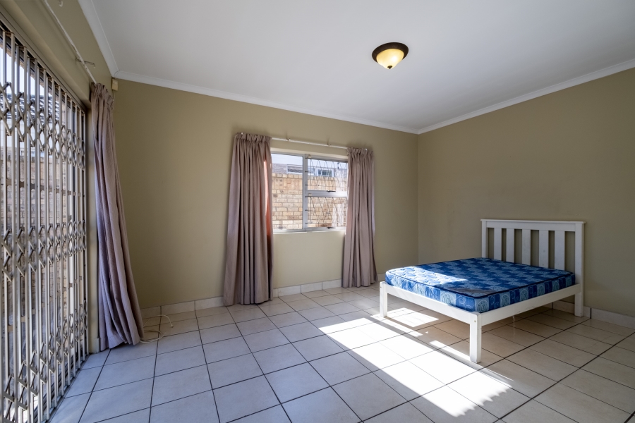 3 Bedroom Property for Sale in Summerstrand Eastern Cape